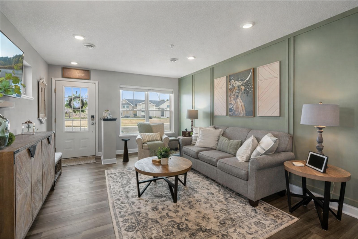 8721 Park Avenue Ne, Otsego, MN 55330 - #1