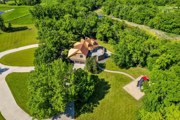 700 62nd Avenue N, Moorhead, MN 56560