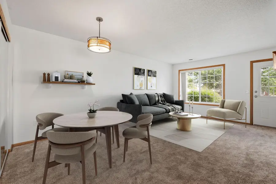6276 158th Street W, Apple Valley, MN 55124 - #2