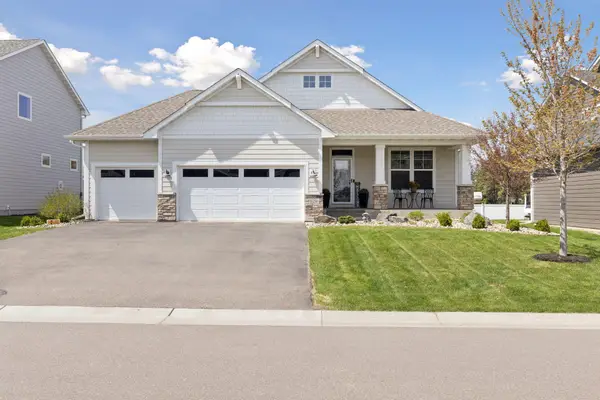 10250 Arrowwood Path, Woodbury, MN 55129