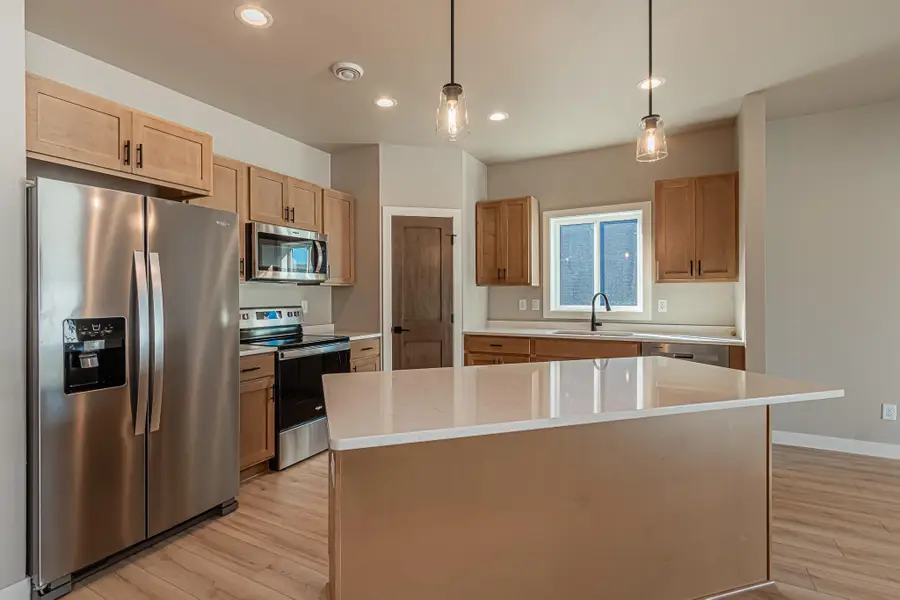 5846 James Drive W, West Fargo, ND 58078 - #3