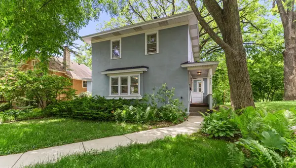 1411 Chelmsford Street, Saint Paul, MN 55108