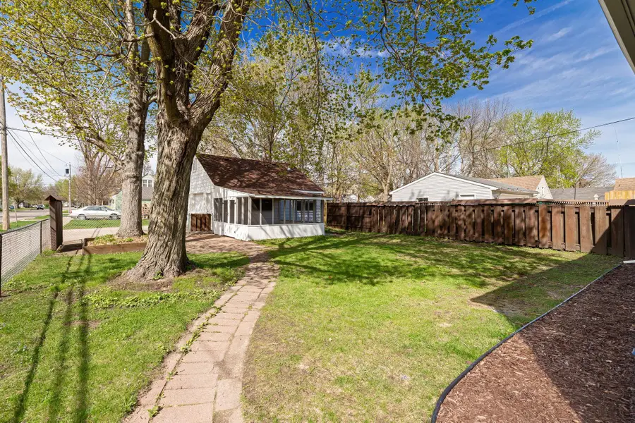 801 11th Avenue Se, Austin, MN 55912 - #3