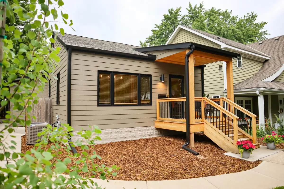 5344 Chowen Avenue S, Minneapolis, MN 55410 - #1