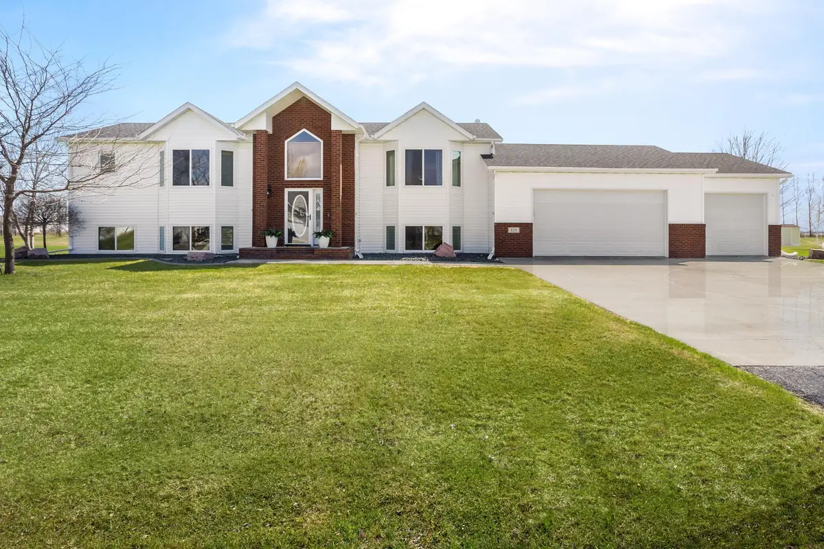 829 Leonards Way, Argusville, ND 58005 - #1