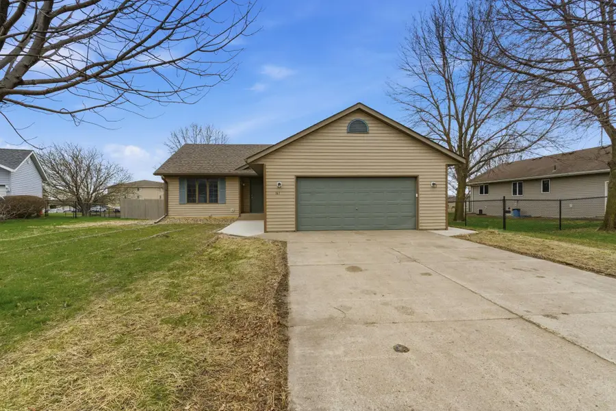 1811 13th Street Se, Willmar, MN 56201 - #2