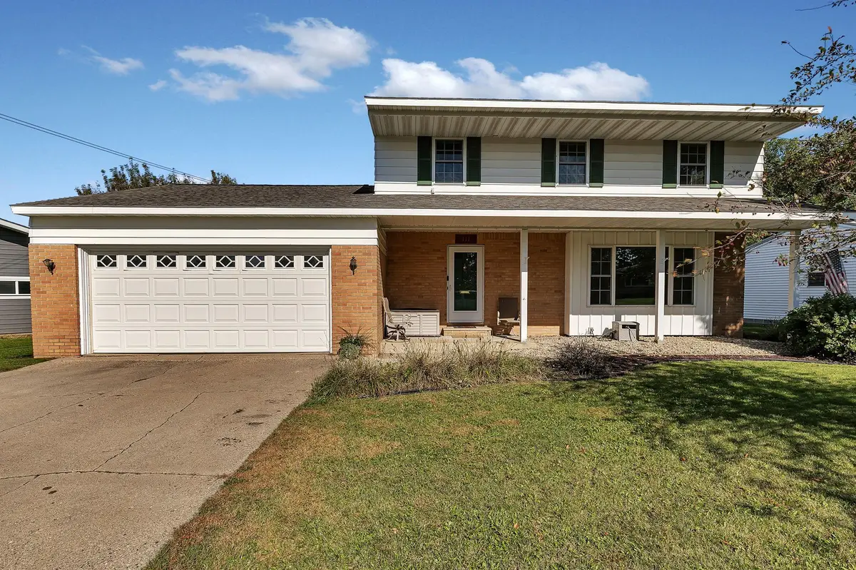 111 Washburne Drive, Paynesville, MN 56362 - #1