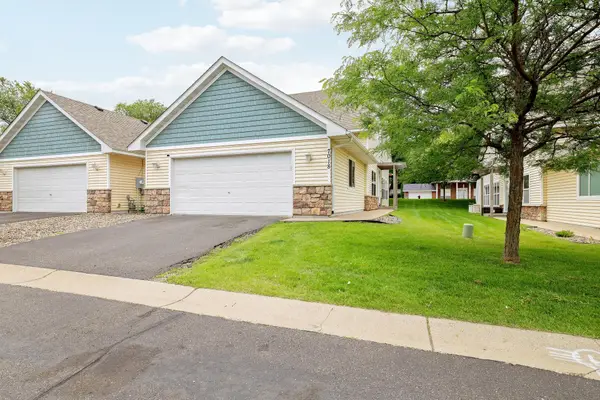 7018 15th Street N, Saint Paul, MN 55128
