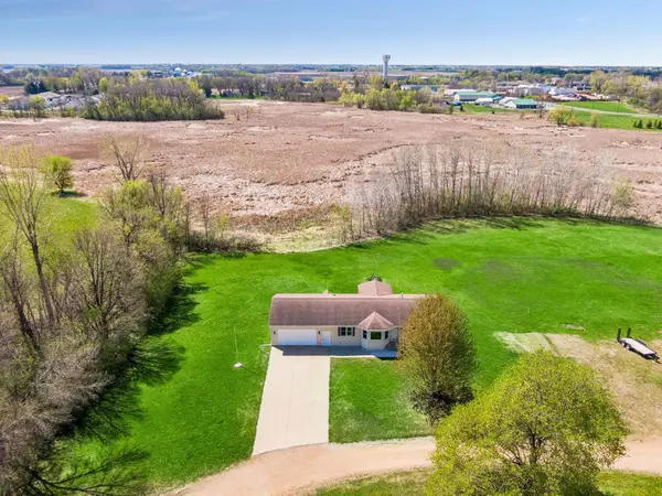 505 3rd Avenue Se, Young America, MN 55397
