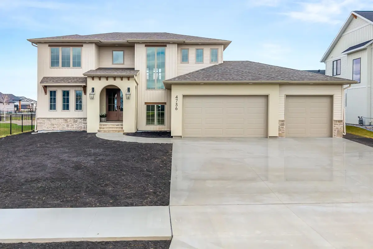 4736 Prairie Pond Crossing S, Fargo, ND 58104 - #1