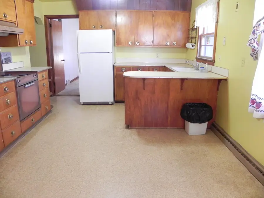 411 5th Avenue S, Wahpeton, ND 58075 - #2