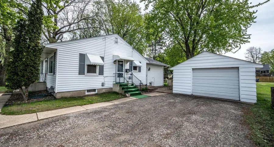 612 Pine Street, Farmington, MN 55024 - #2
