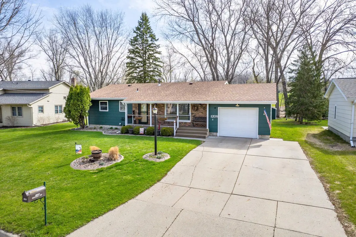 1208 Lenore Way, Fergus Falls, MN 56537 - #1