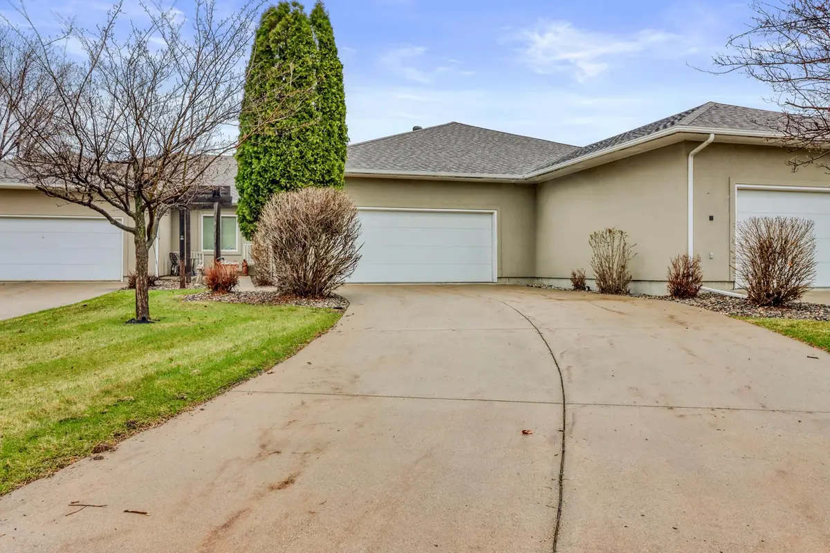 2709 30th Avenue S, Fargo, ND 58103 - #1