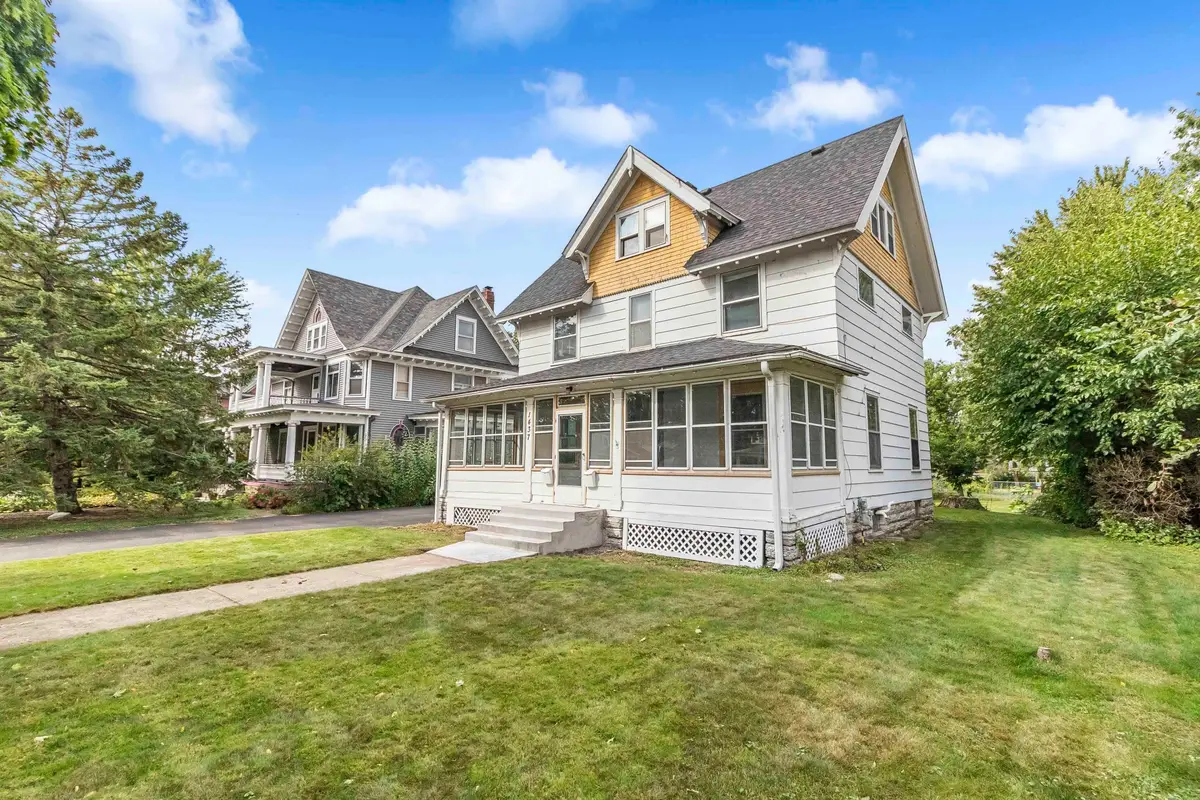 1437 Englewood Avenue, Saint Paul, MN 55104 - #1