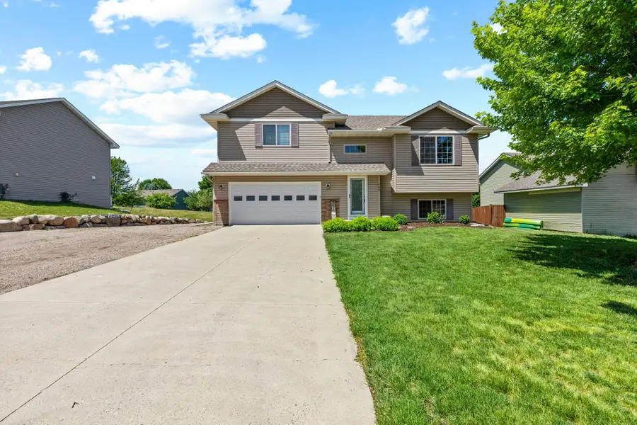 202 Summerfield Lane, Waverly, MN 55390 - #2