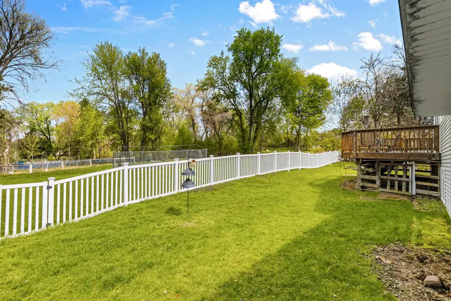 1387 Clarence Court, Saint Paul, MN 55106 - #3