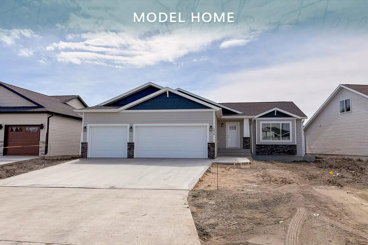 1434 66 Avenue S, Fargo, ND 58104 - #1