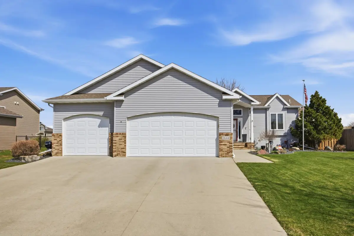 3644 Taylor Street S, Fargo, ND 58104 - #1