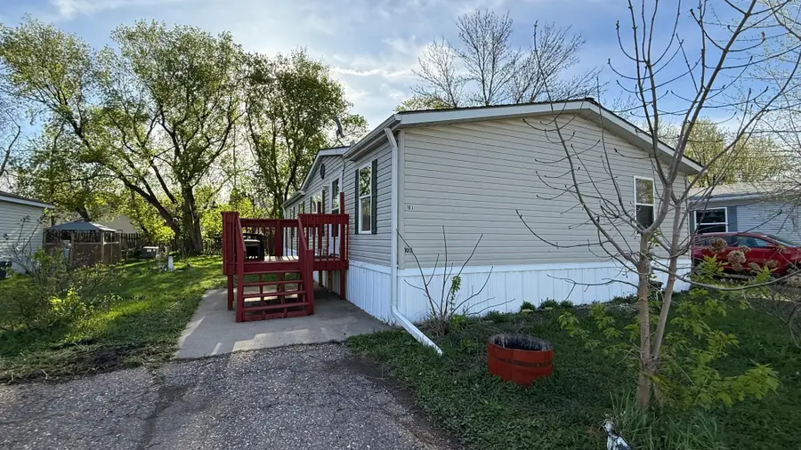 103 Hilton Court, Mankato, MN 56001 - #2