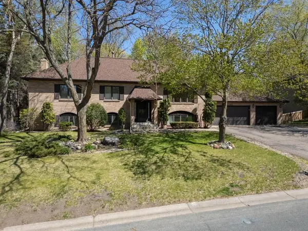 1523 Wellington Way, Saint Paul, MN 55122