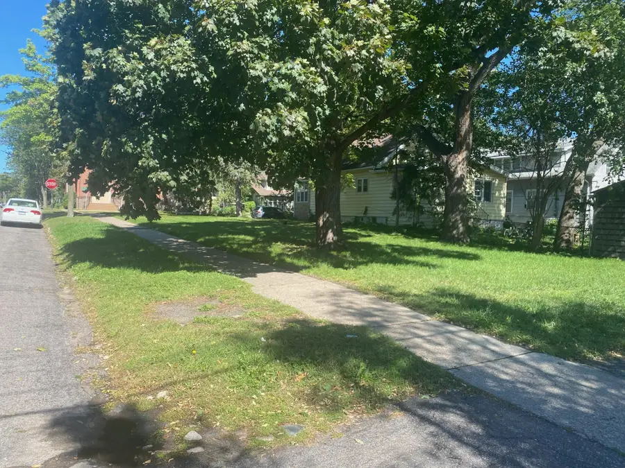 1698 Lafond Avenue, Saint Paul, MN 55104 - #2