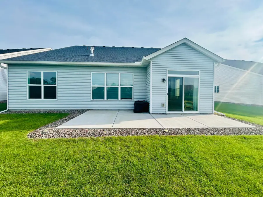 8756 151st Avenue Nw, Anoka, MN 55303 - #3