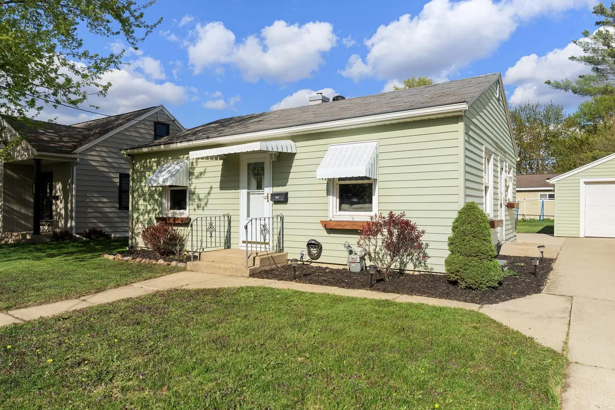 203 16th Street Se, Austin, MN 55912 - #1