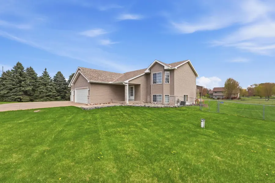 26173 Goodview Avenue, Wyoming, MN 55092 - #2