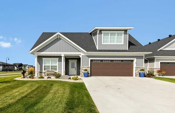 5716 Wildflower Drive S, Fargo, ND 58104