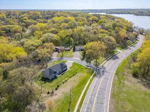 15110 Eileen Circle, Burnsville, MN 55306