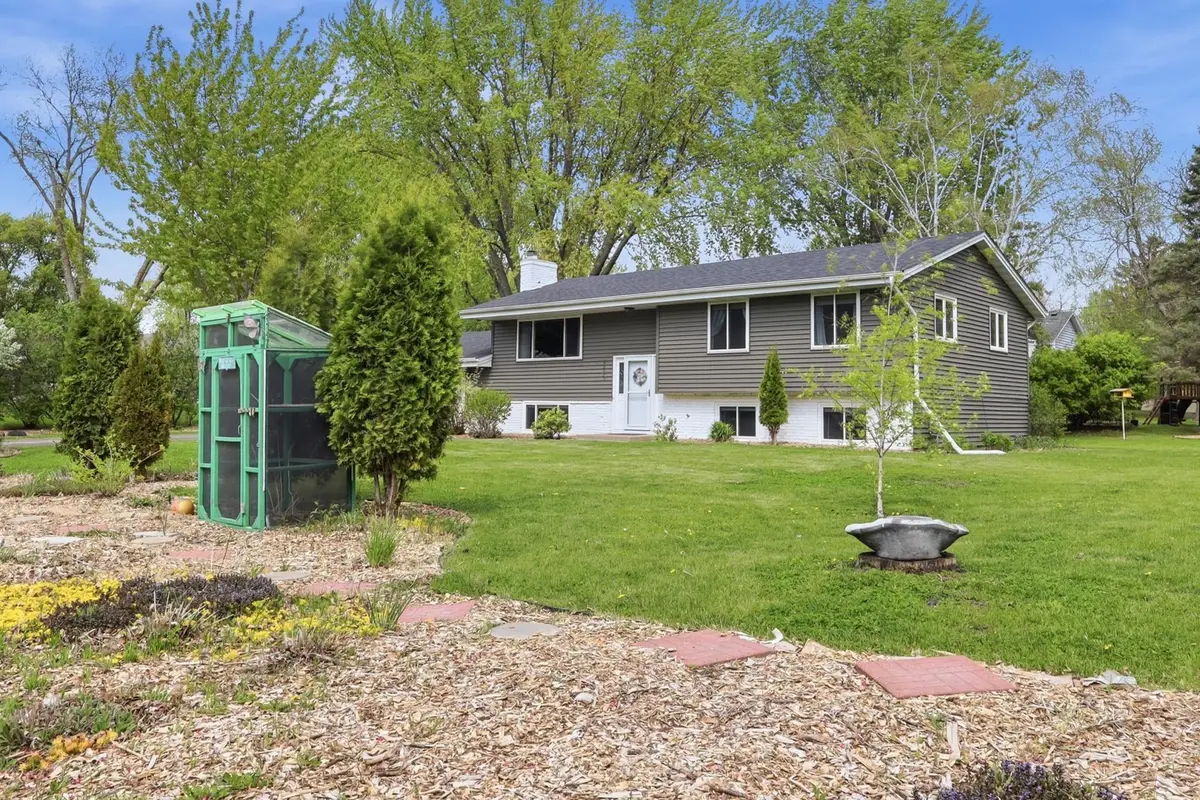 4440 Urbandale Court N, Minneapolis, MN 55446 - #1