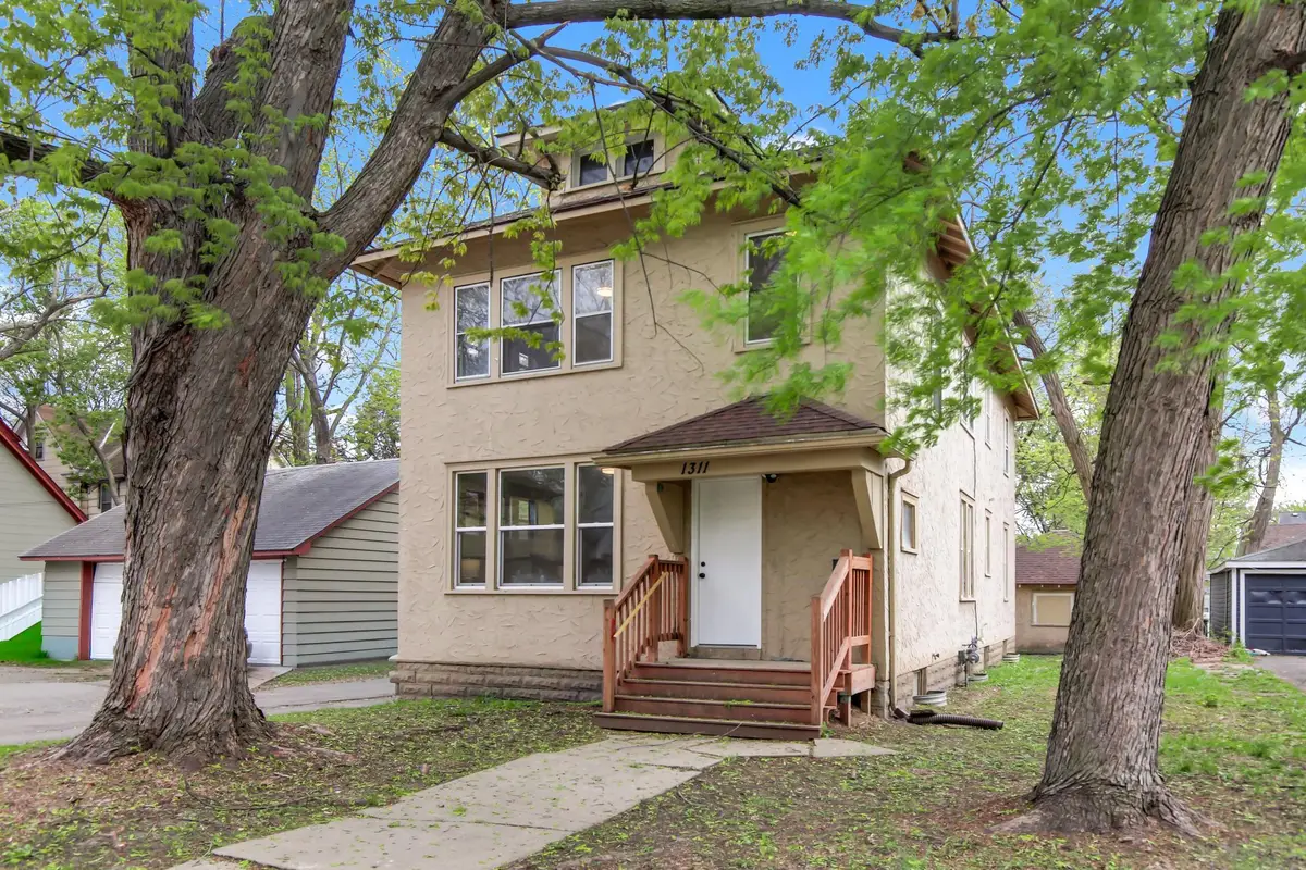 1311 30th Avenue N, Minneapolis, MN 55411 - #1