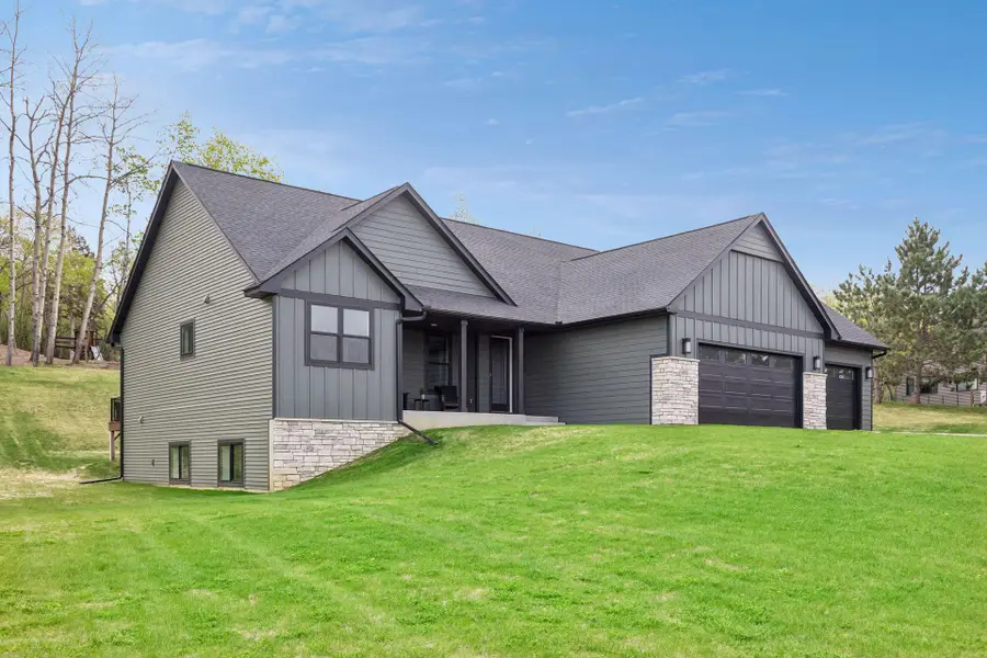 899 Gavin Pass, Hudson, WI 54016 - #2