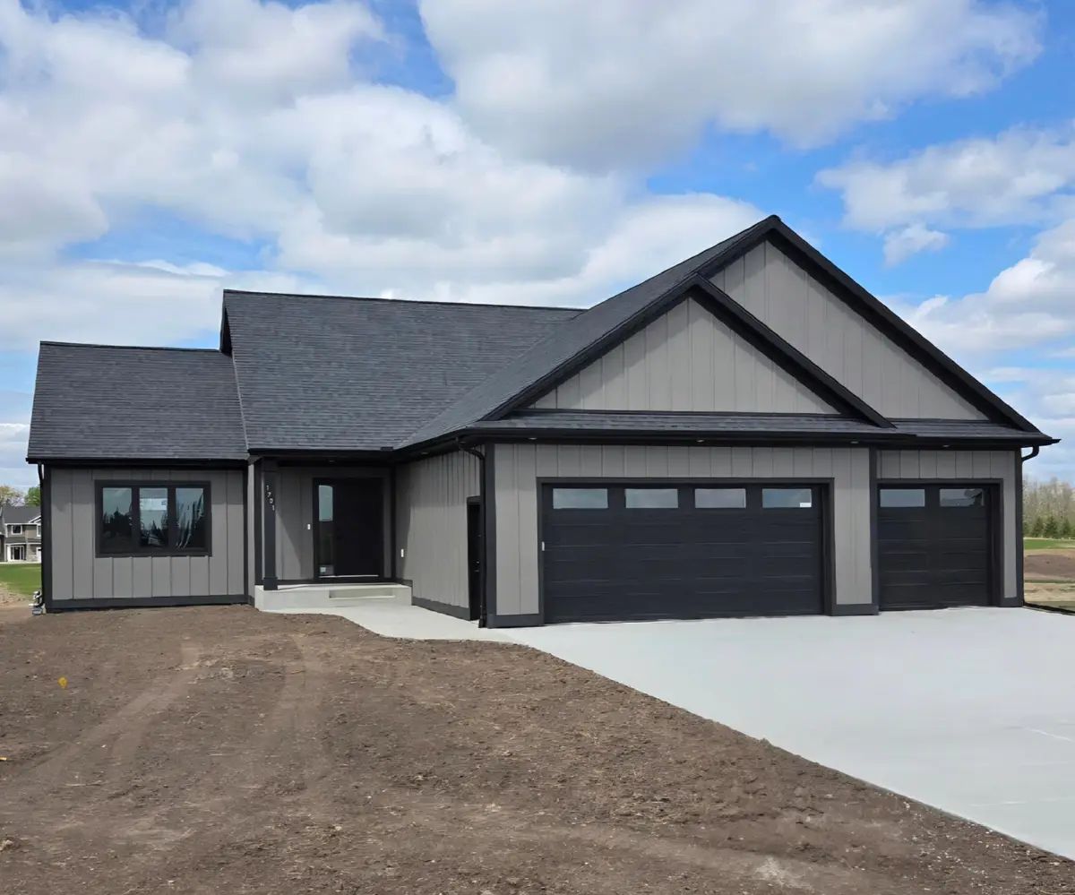 1701 21st Ave Ne, Kasson, MN 55944 - #1