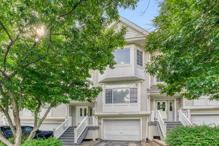 8893 Brunell Way #2002, Inver Grove Heights, MN 55076 - #2