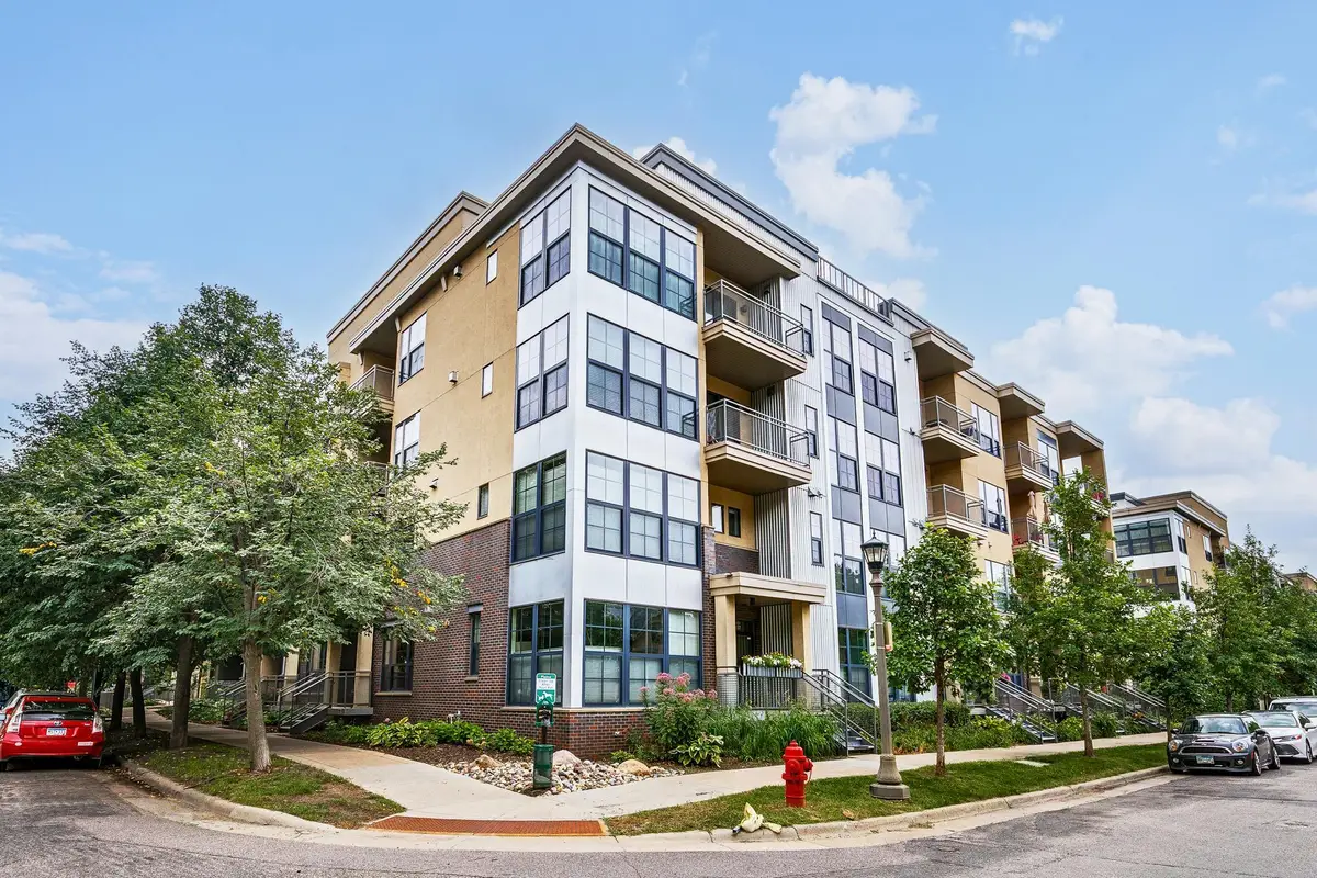 2566 Ellis Avenue #116, Saint Paul, MN 55114 - #1