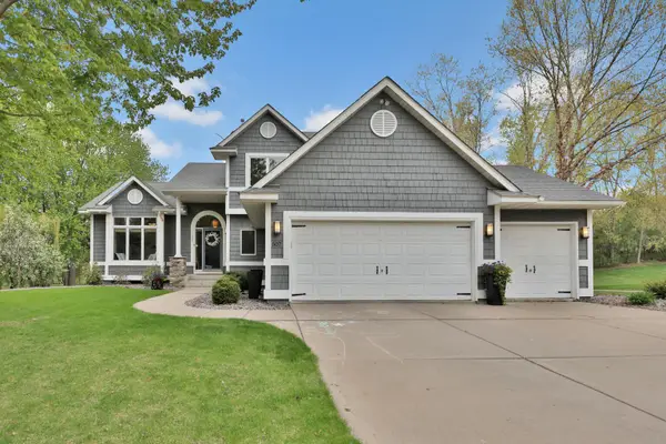 507 Owasso Hills Drive, Saint Paul, MN 55113
