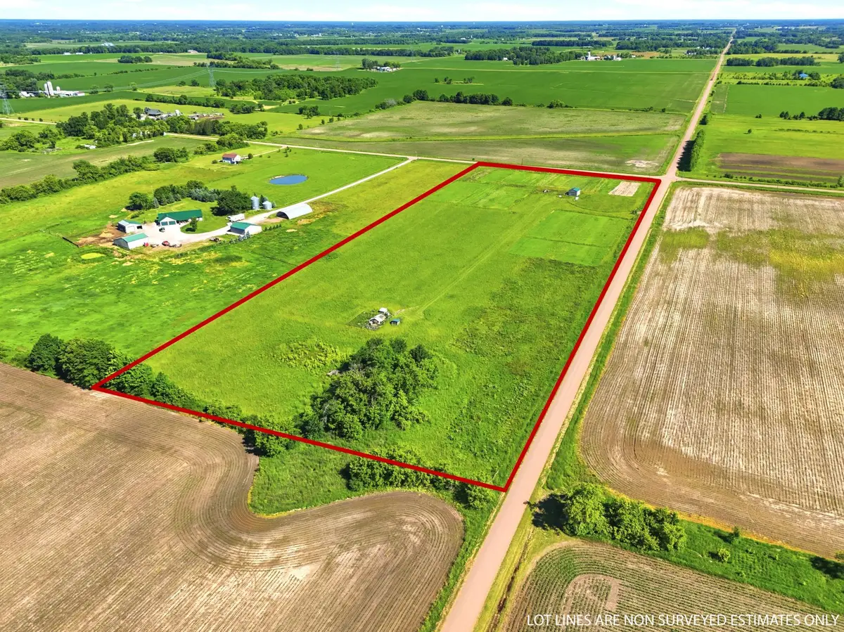 54752 Keystone Avenue, Rush City, MN 55069 - #1