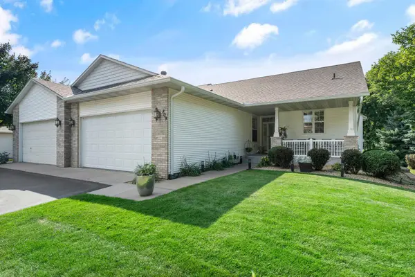 809 Woodduck Drive, Saint Paul, MN 55125