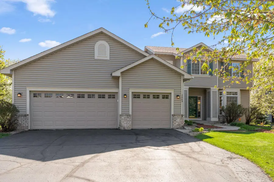 3069 Meadow Brook Drive, Woodbury, MN 55125 - #2