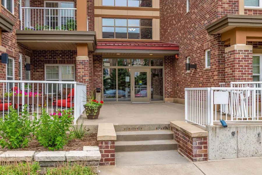 2540 38th Avenue Ne #417, Minneapolis, MN 55421 - #2