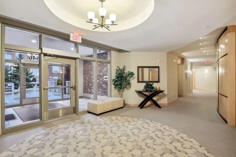 2540 38th Avenue Ne #417, Minneapolis, MN 55421 - #3