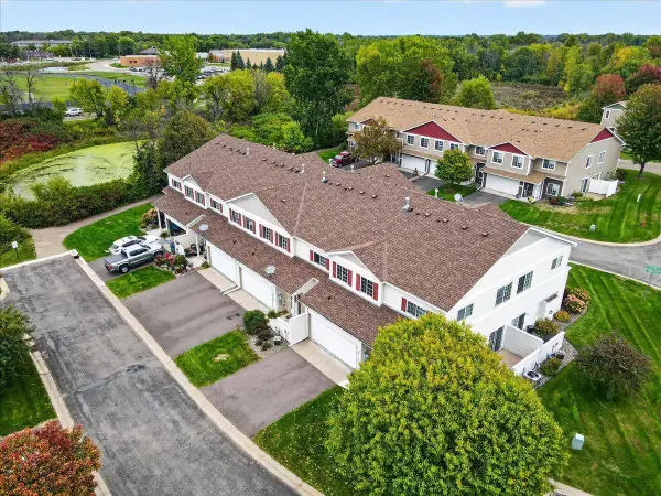 21195 N Clydesdale Curve, Forest Lake, MN 55025