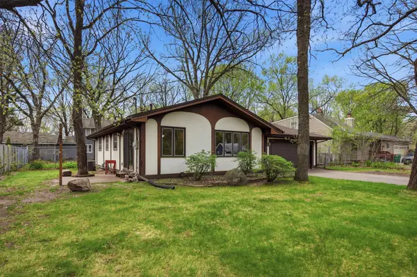 2508 Sherwood Road, New Brighton, MN 55112
