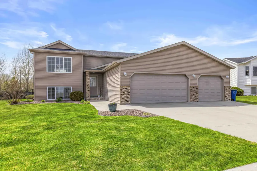 1911 35th Street Circle S, Moorhead, MN 56560 - #3