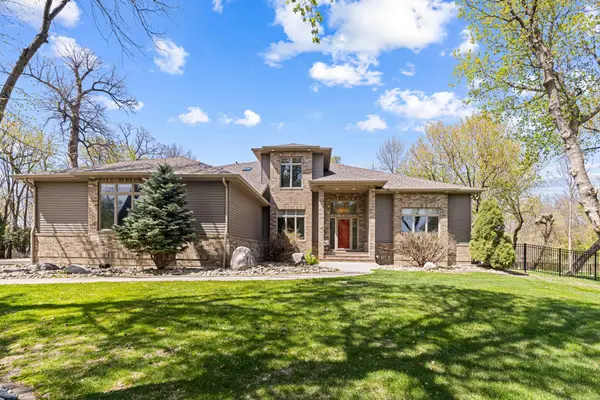 137 49th Avenue E, West Fargo, ND 58078