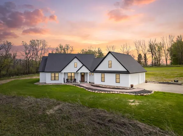 9016 County Road 3 Nw, Oronoco, MN 55960