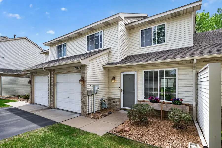 7886 Forest Boulevard #E, Woodbury, MN 55125 - #2