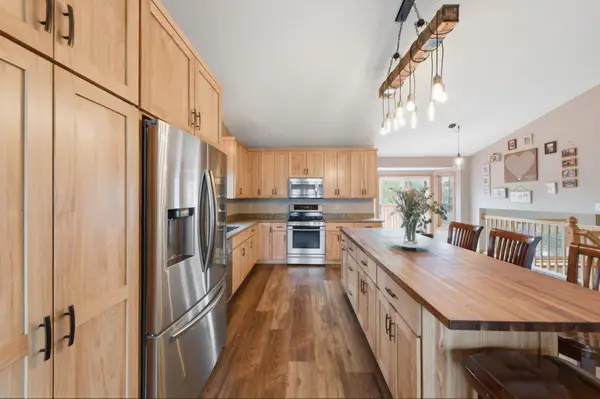 2529 Edinbrook Terrace, Minneapolis, MN 55443